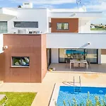 Novochoro - Large Garden- Heatable Pool By Dreamvillasalbufeira Albufeira