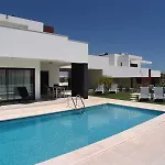 Novochoro - Large Garden- Heatable Pool By Dreamvillasalbufeira 别墅