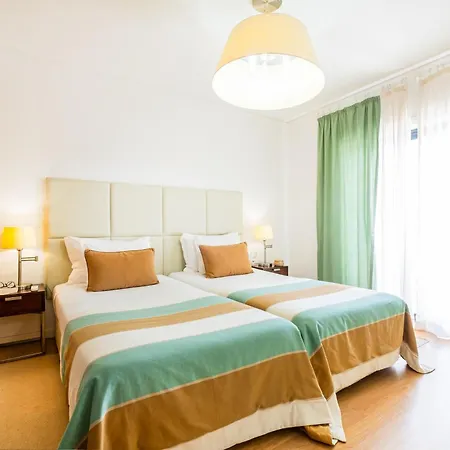 빌라 Novochoro - Large Garden- Heatable Pool By Dreamvillasalbufeira 알부페이라