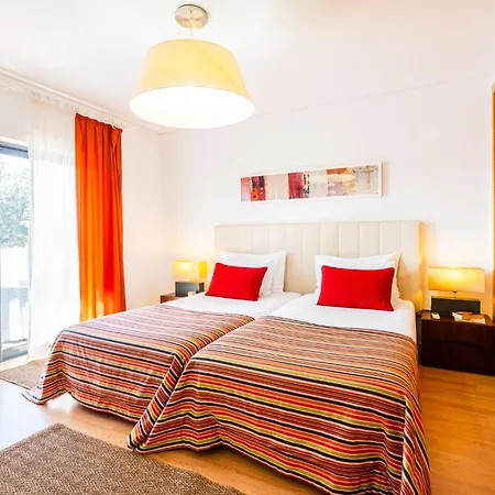 Novochoro - Large Garden- Heatable Pool By Dreamvillasalbufeira * 阿尔布费拉