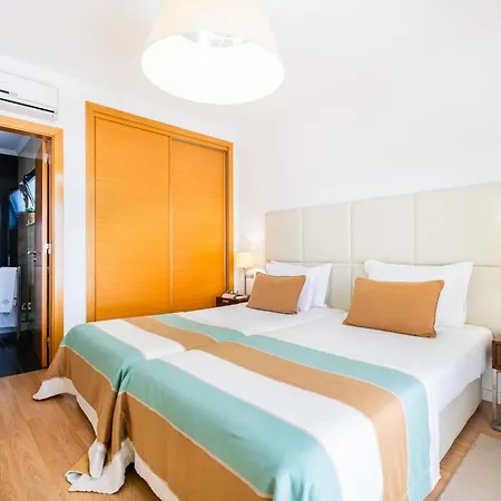 Novochoro - Large Garden- Heatable Pool By Dreamvillasalbufeira