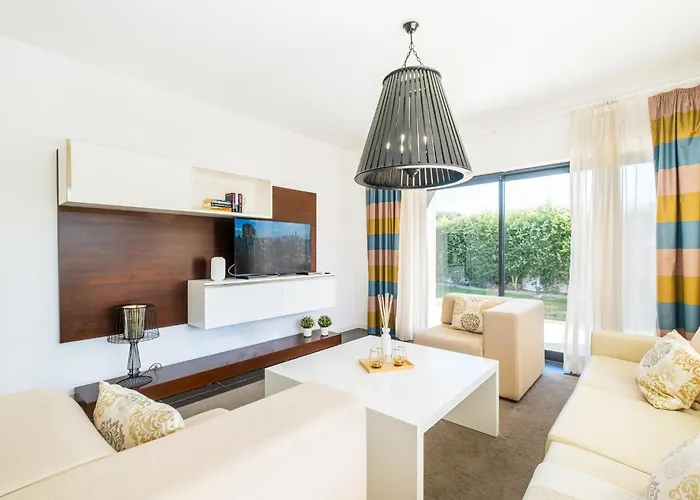 Novochoro - Large Garden- Heatable Pool By Dreamvillasalbufeira * 阿尔布费拉