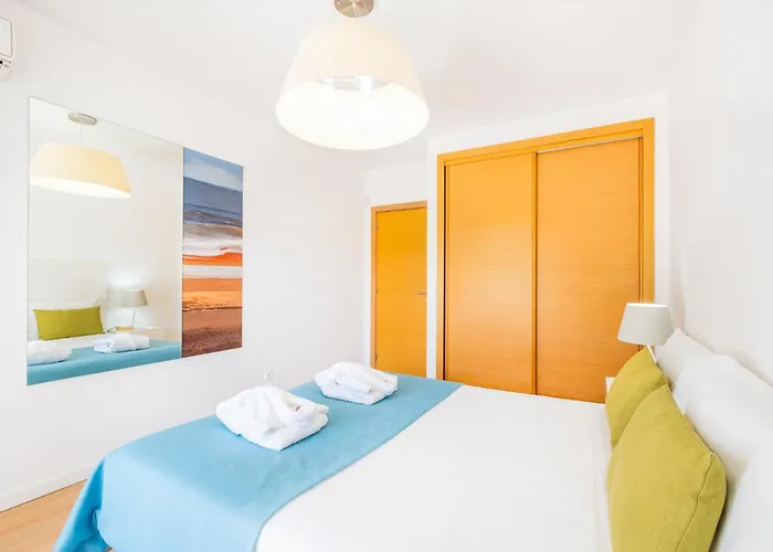 Novochoro - Large Garden- Heatable Pool By Dreamvillasalbufeira 别墅