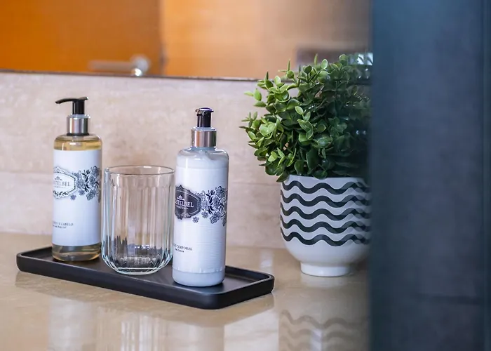 Novochoro - Large Garden- Heatable Pool By Dreamvillasalbufeira Villa *