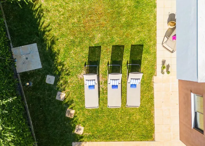 别墅 Novochoro - Large Garden- Heatable Pool By Dreamvillasalbufeira