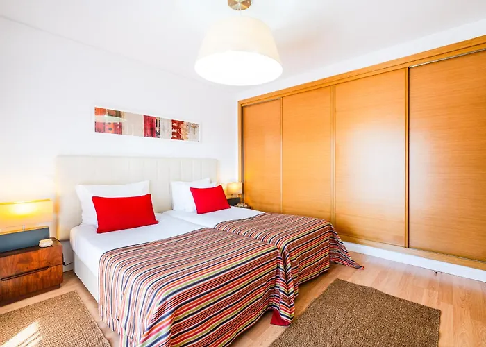 Novochoro - Large Garden- Heatable Pool By Dreamvillasalbufeira * Albufeira