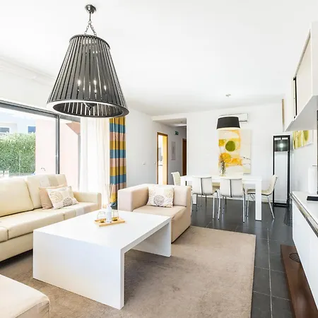 Novochoro - Large Garden- Heatable Pool By Dreamvillasalbufeira Willa