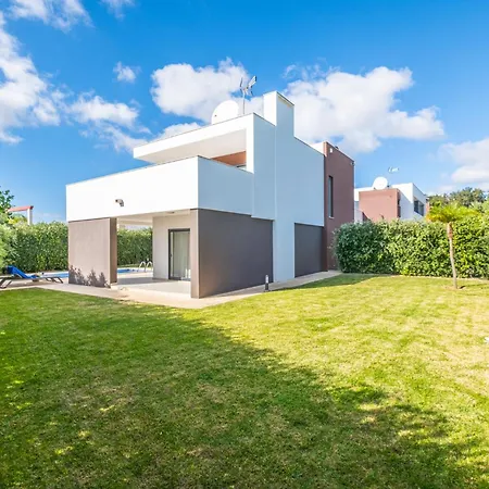 Novochoro - Large Garden- Heatable Pool By Dreamvillasalbufeira Willa Albufeira